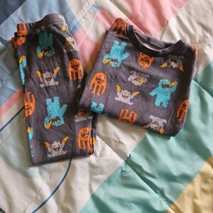 The Children's Place Gray Pajama Set with Blue and Orange Monsters